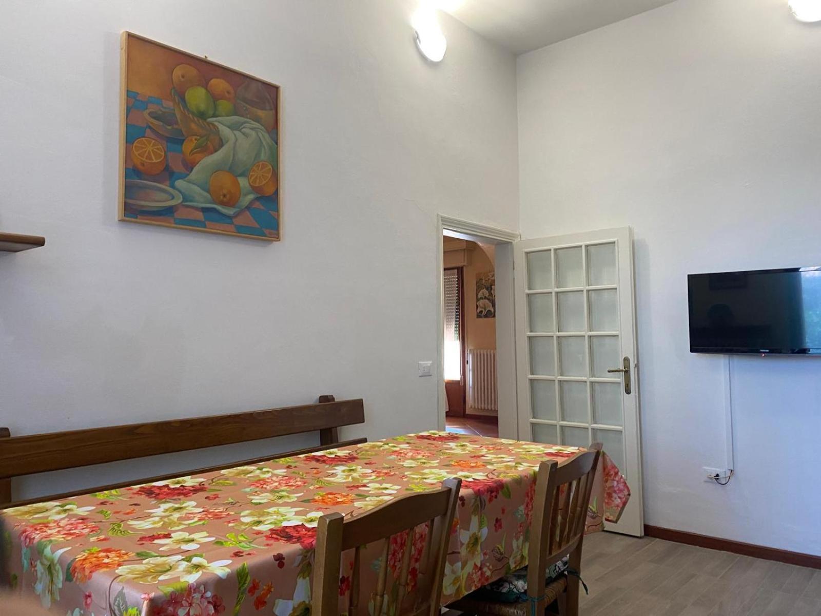 Appartamento Magnolia 메르카탈레 발 디 페사 외부 사진